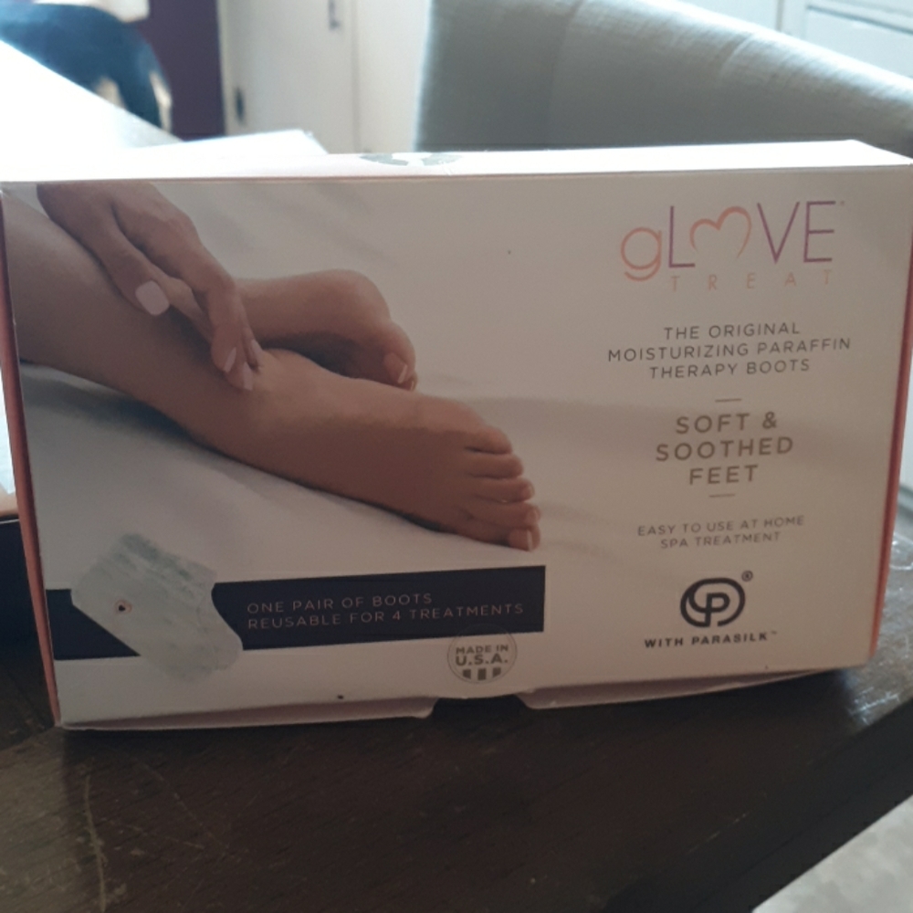 Foot softening parifin boots